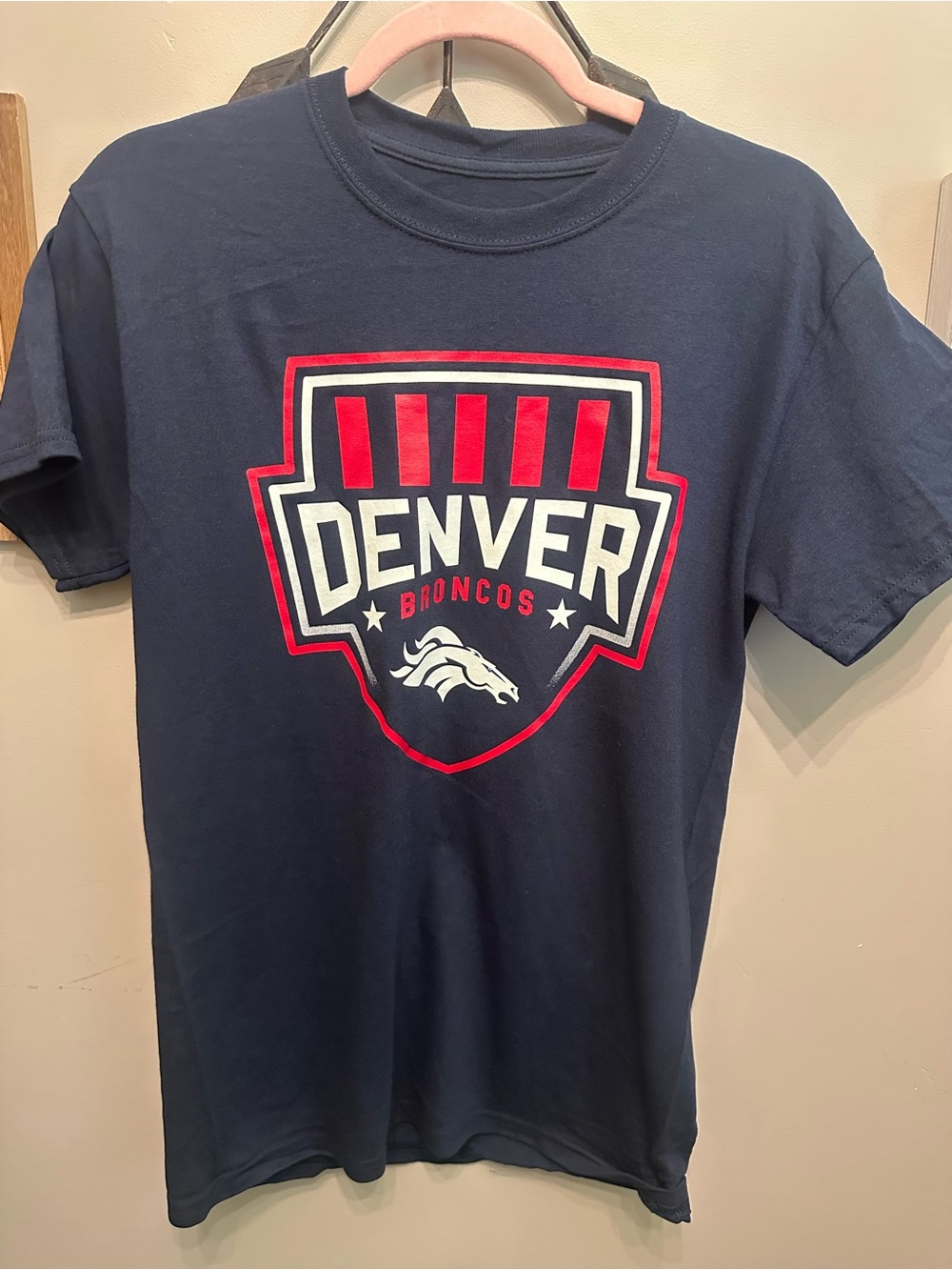 NFL Navy Denver Broncos Graphic Short-Sleeve Tee with Red and White Logo